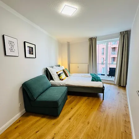 Schlachte Balkon-free Parking